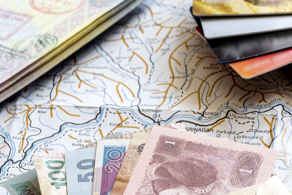 best way to get foreign currency for travel