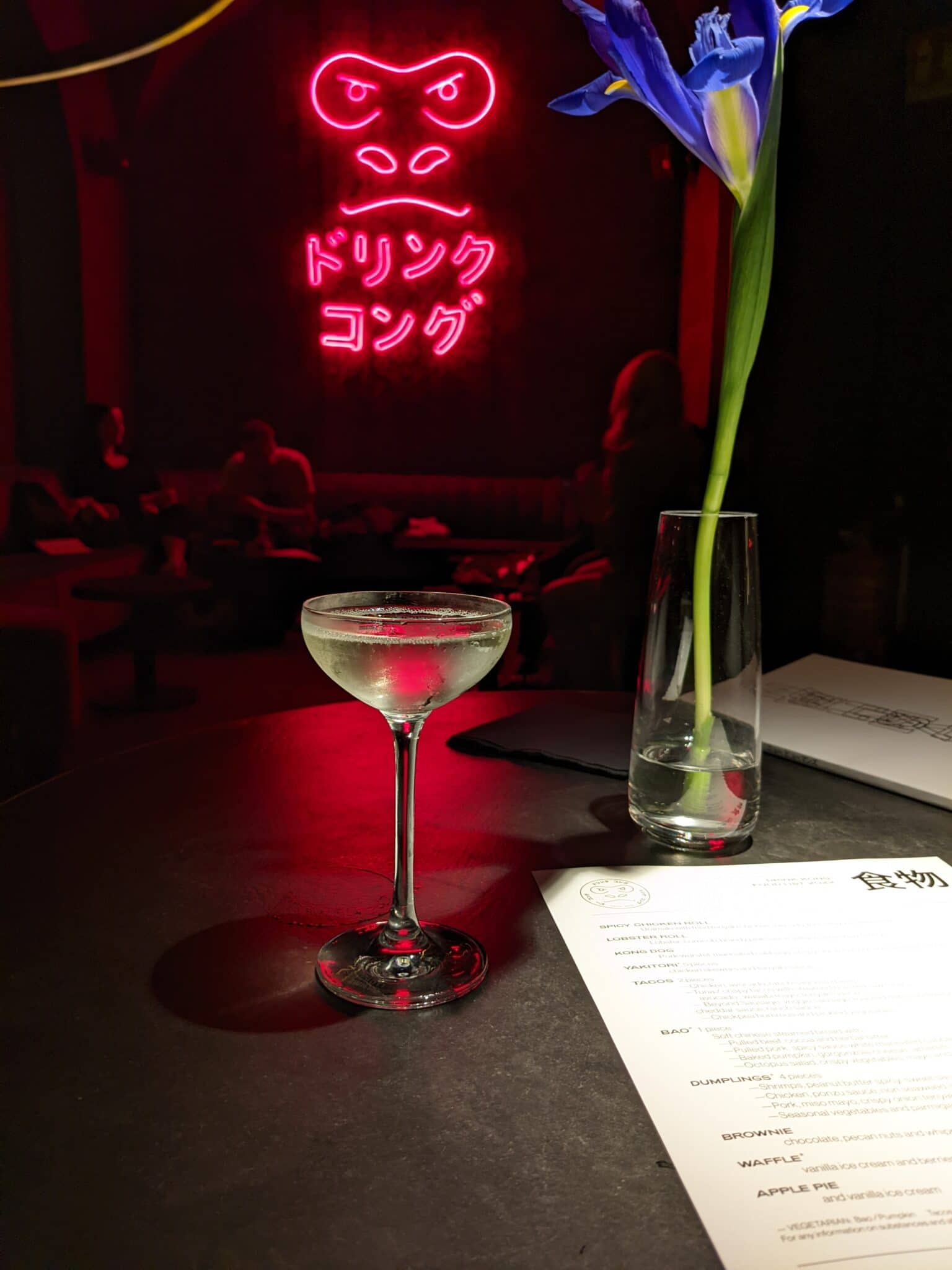 drink kong rome complimentary prosecco