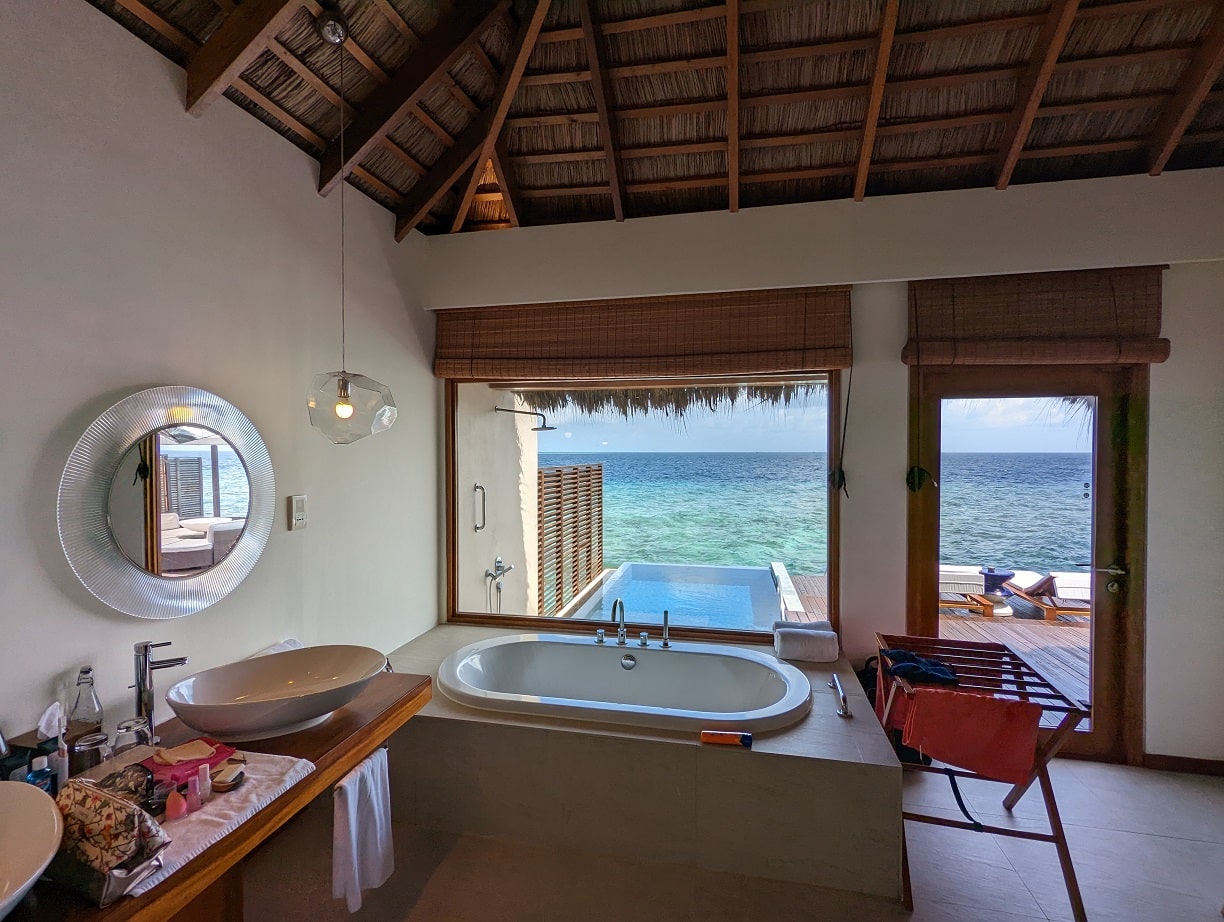 w maldives overwater villa bathtub