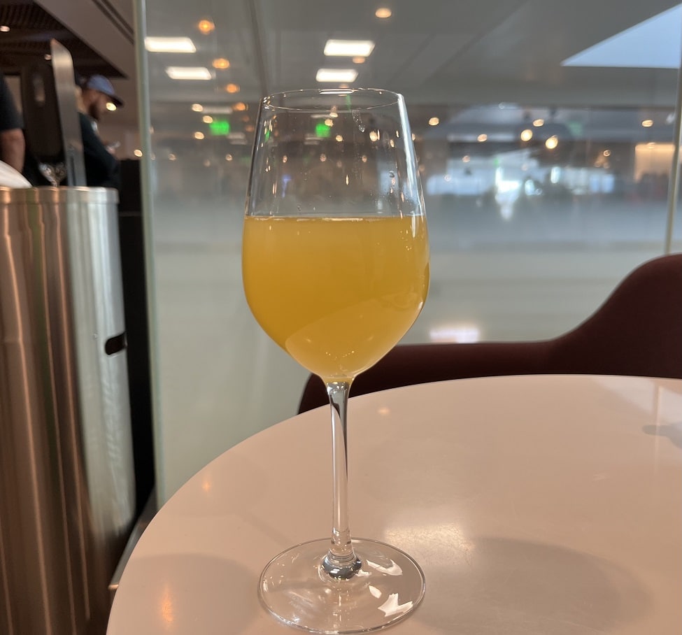 amex centurion lounge denver mimosa