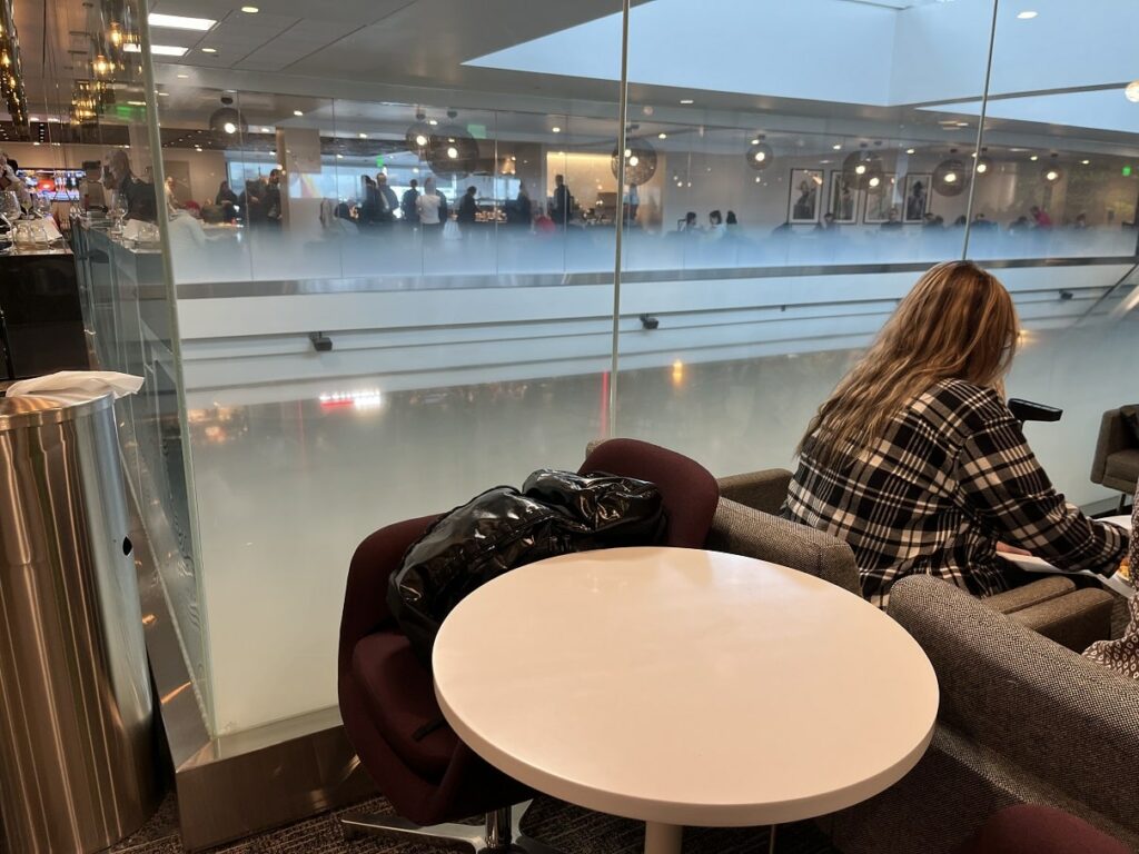 amex centurion lounge denver small table seating