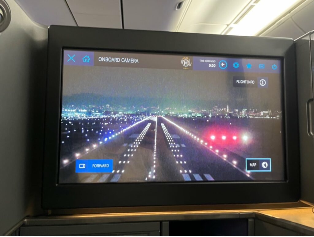 ana the room business class onboard camera