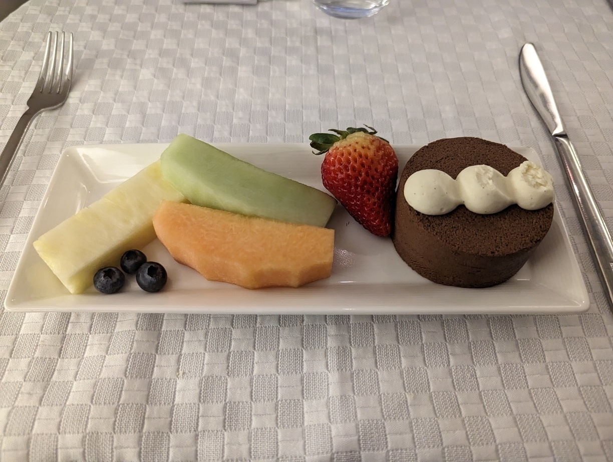 eva air business class dessert