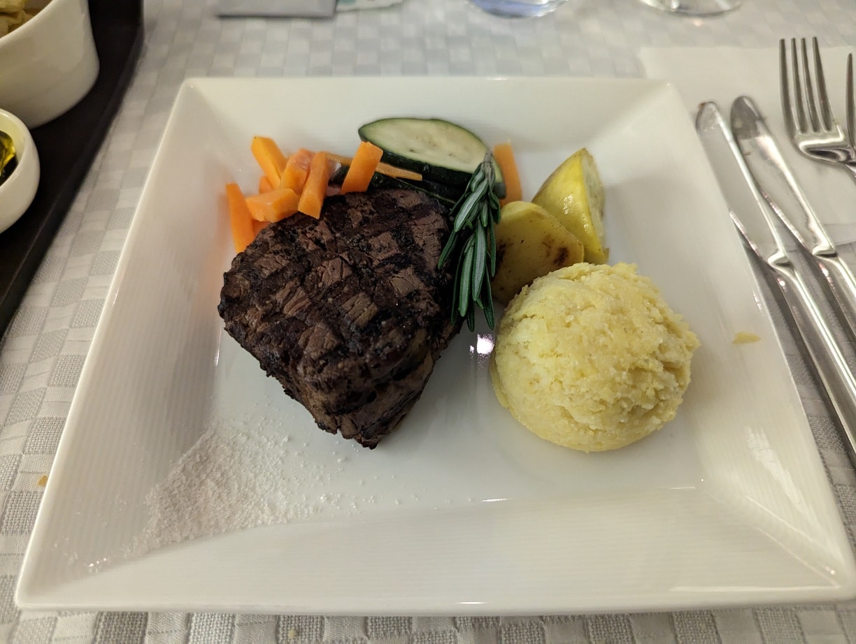 eva air business class dinner prime beef tenderloin with potatoes
