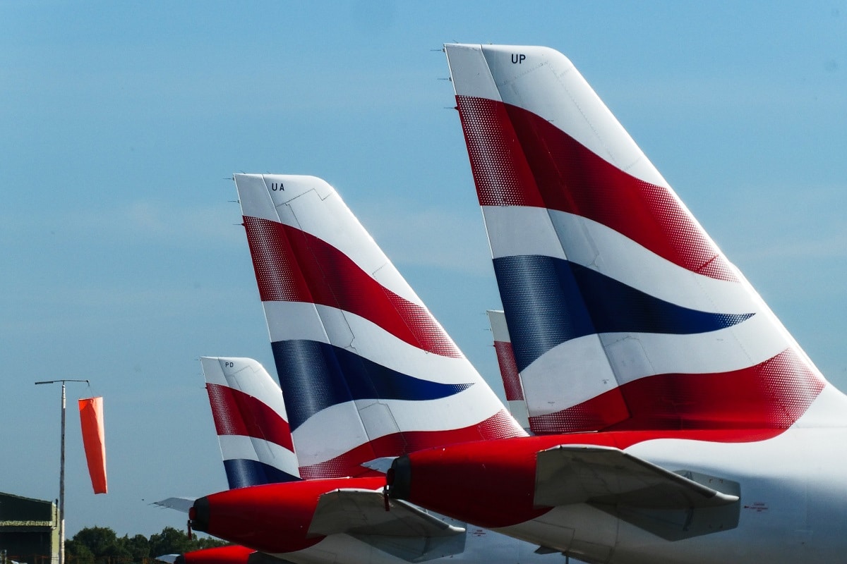 british airways reduce carrier surcharge featured image