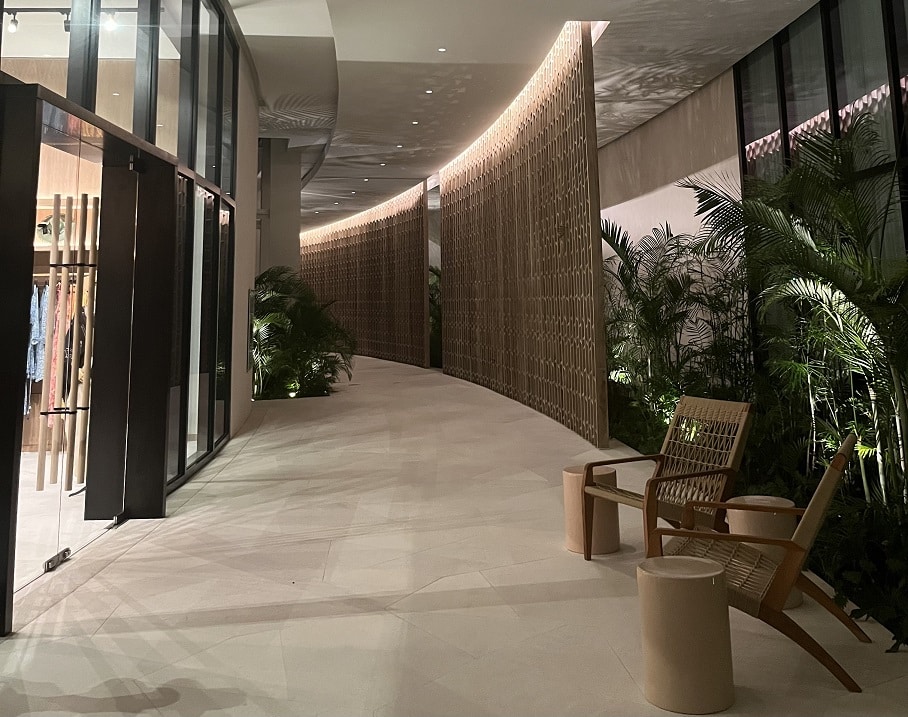 st regis kanai resort riviera maya curved hallway