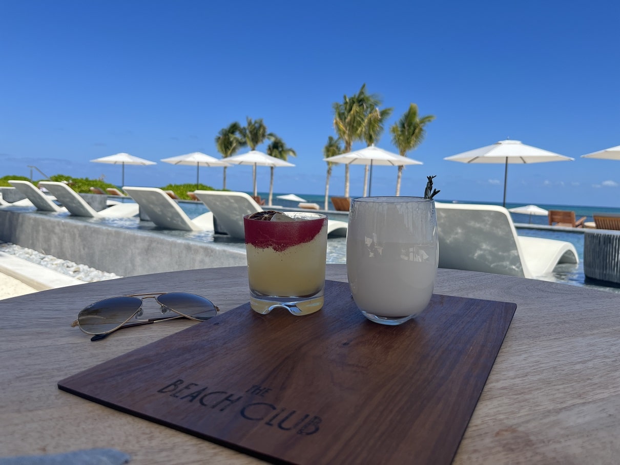 st regis kanai resort riviera maya the beach club cocktails