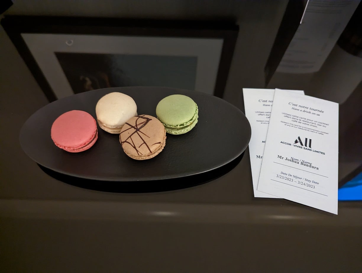 fairmont vancouver airport accor gold status gifts