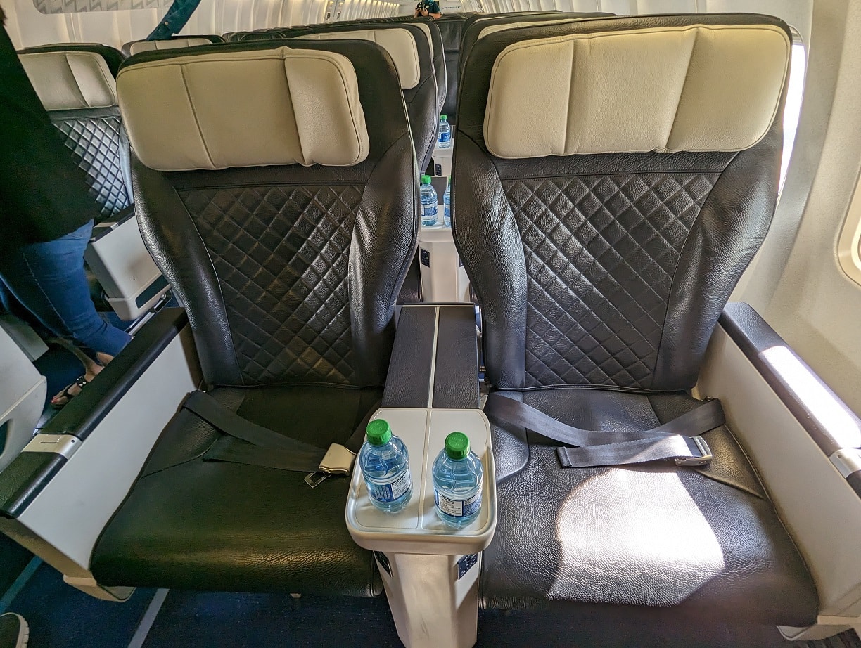 westjet premium economy class seats