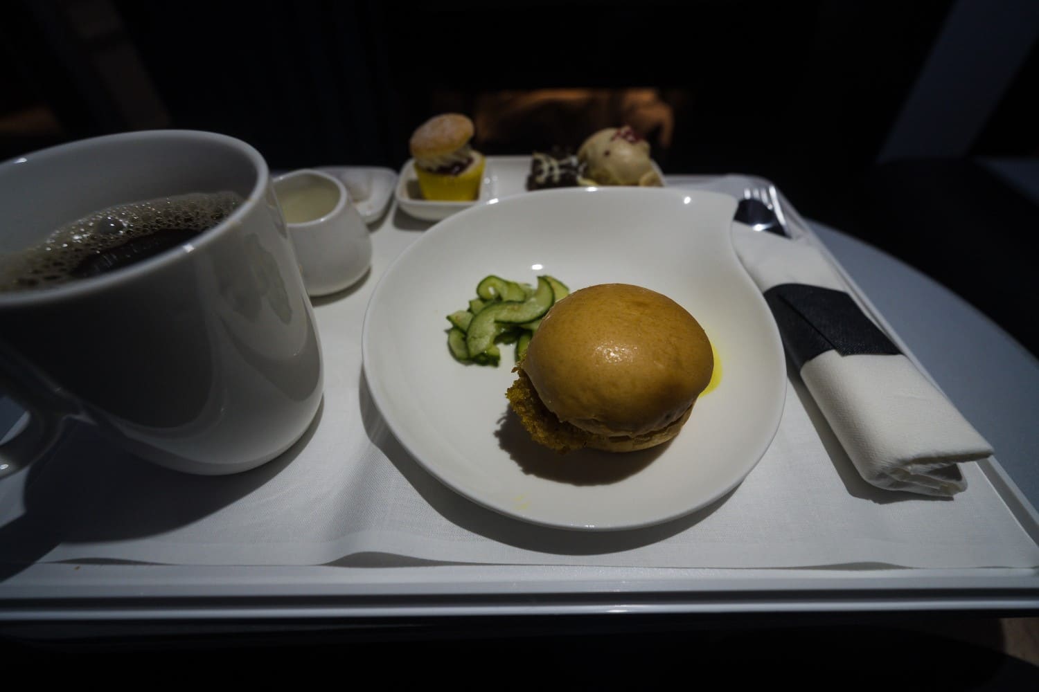 aer lingus business class burger slider