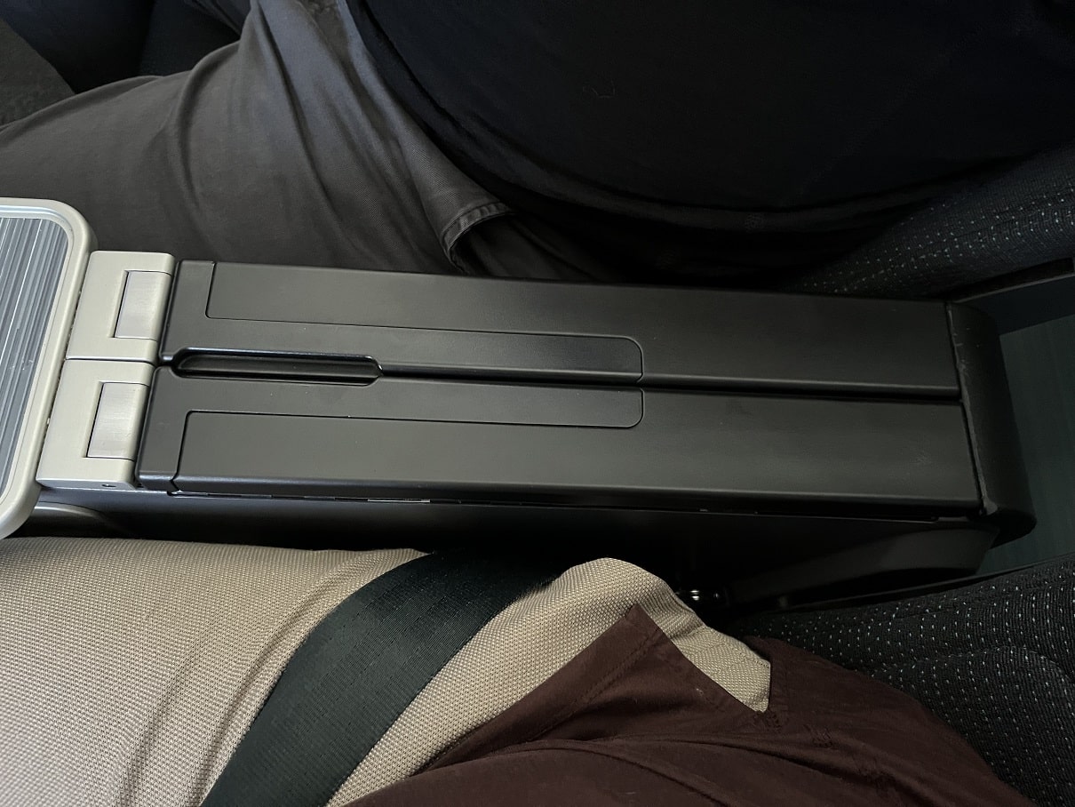 air canada premium economy arm rest