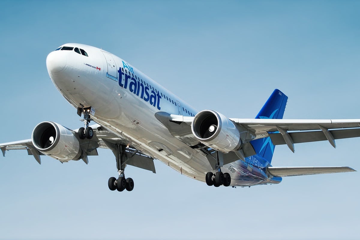 air transat baggage fees featured image