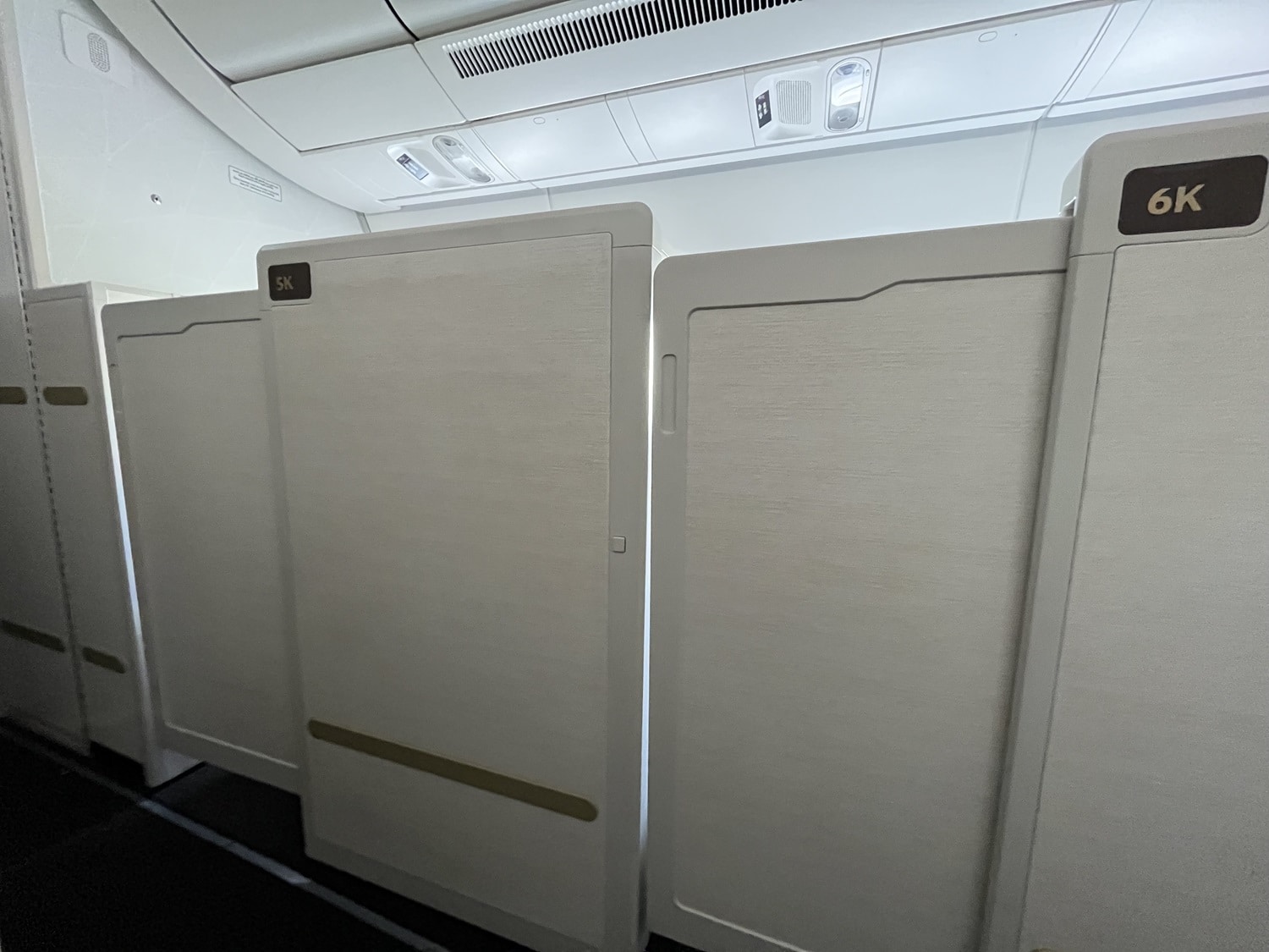 etihad airways business class a350 suite doors