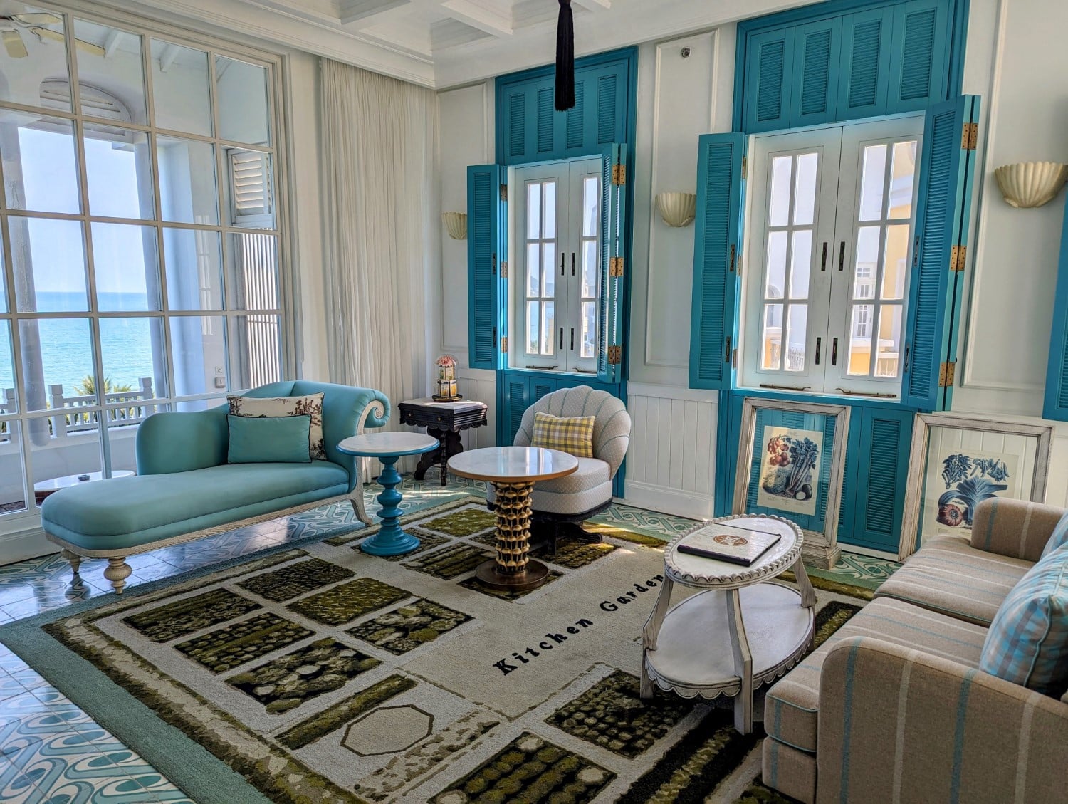 jw marriott phu quoc emerald bay resort & spa turqouise suite living room 1