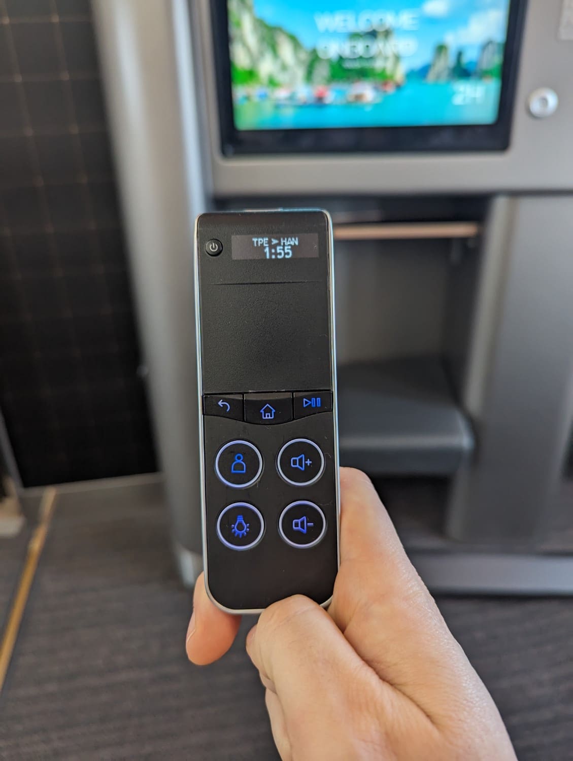 starlux business class a321neo entertainment console remote
