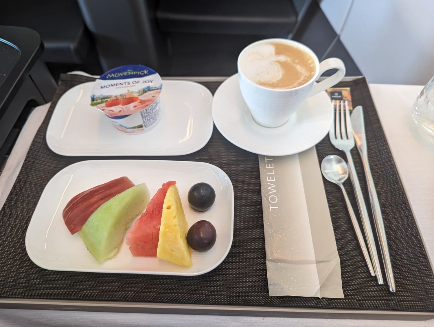 starlux business class a321neo fruit and coffee