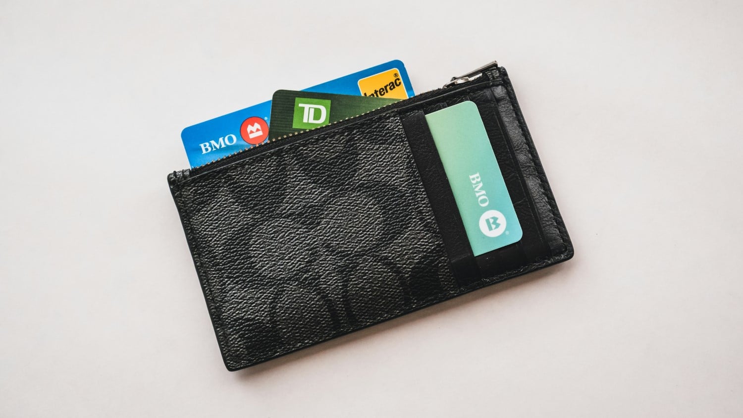 canadian debit cards in wallet