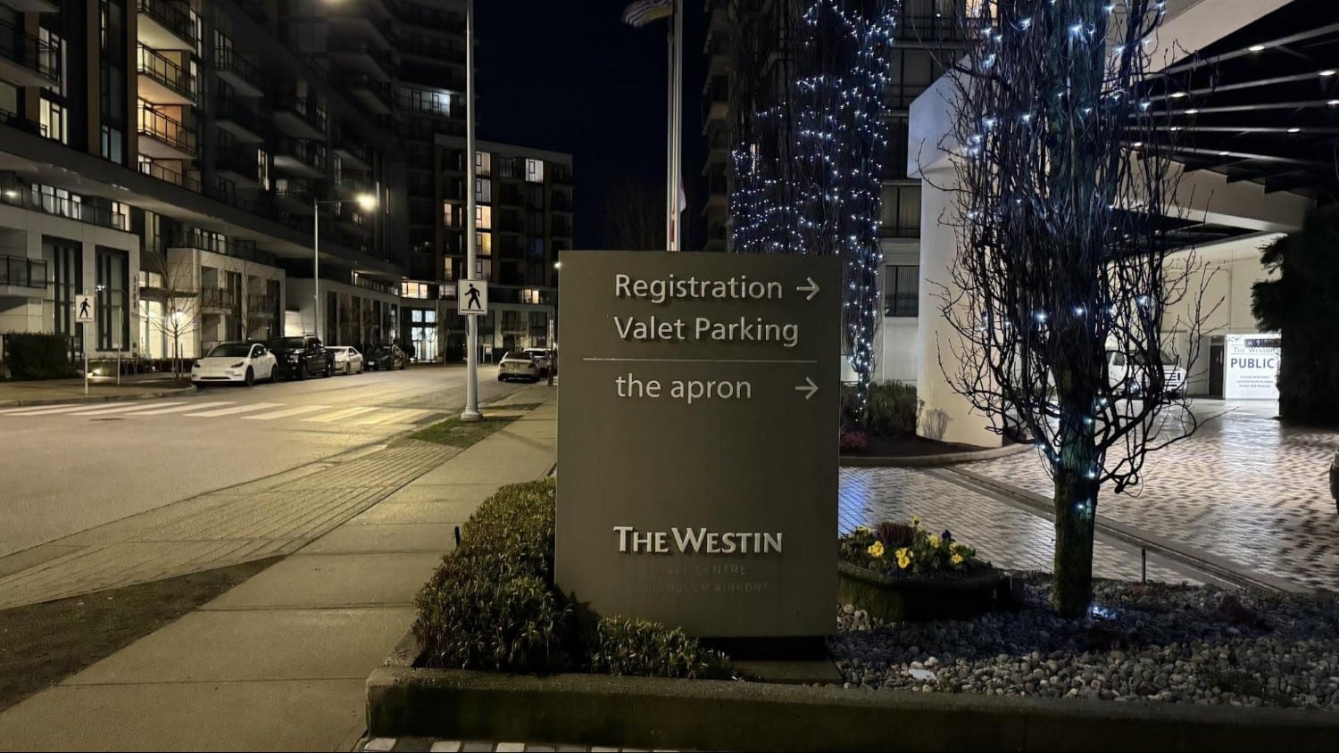 westin wall centre vancouver airport hotel exterior signage