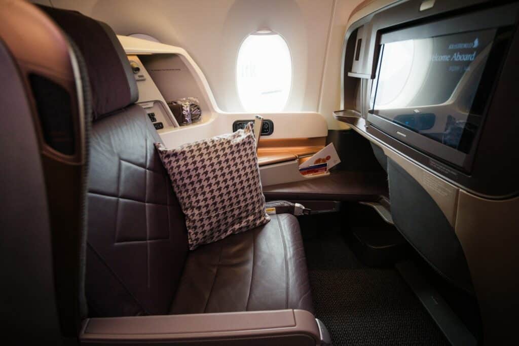 SINGAPORE A350 900 BUSINESS CLASS REVIEW visual data 6