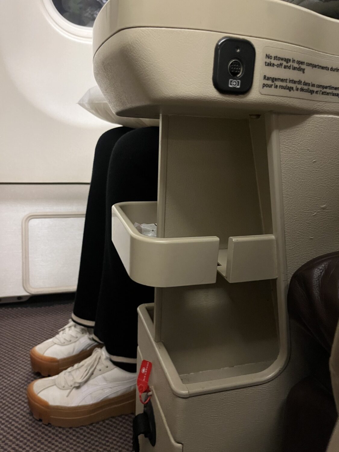 air canada a330 business class additional storage
