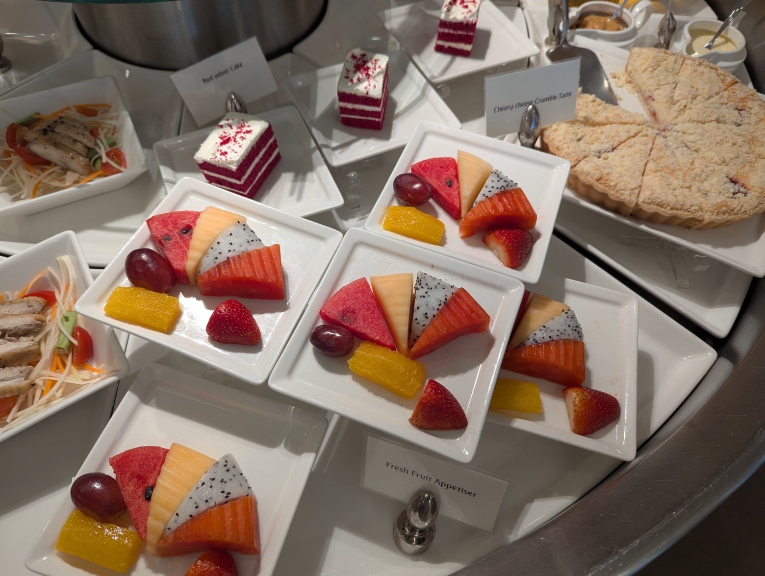 emirates a380 first class lounge fresh fruit