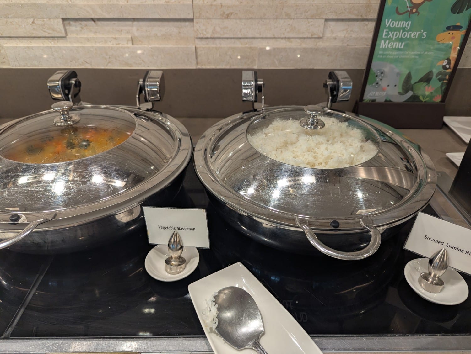 emirates a380 first class lounge hot food 2