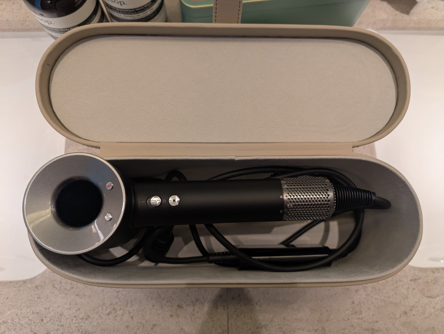 waldorf astoria osaka 2 queen premier room dyson hairdryer