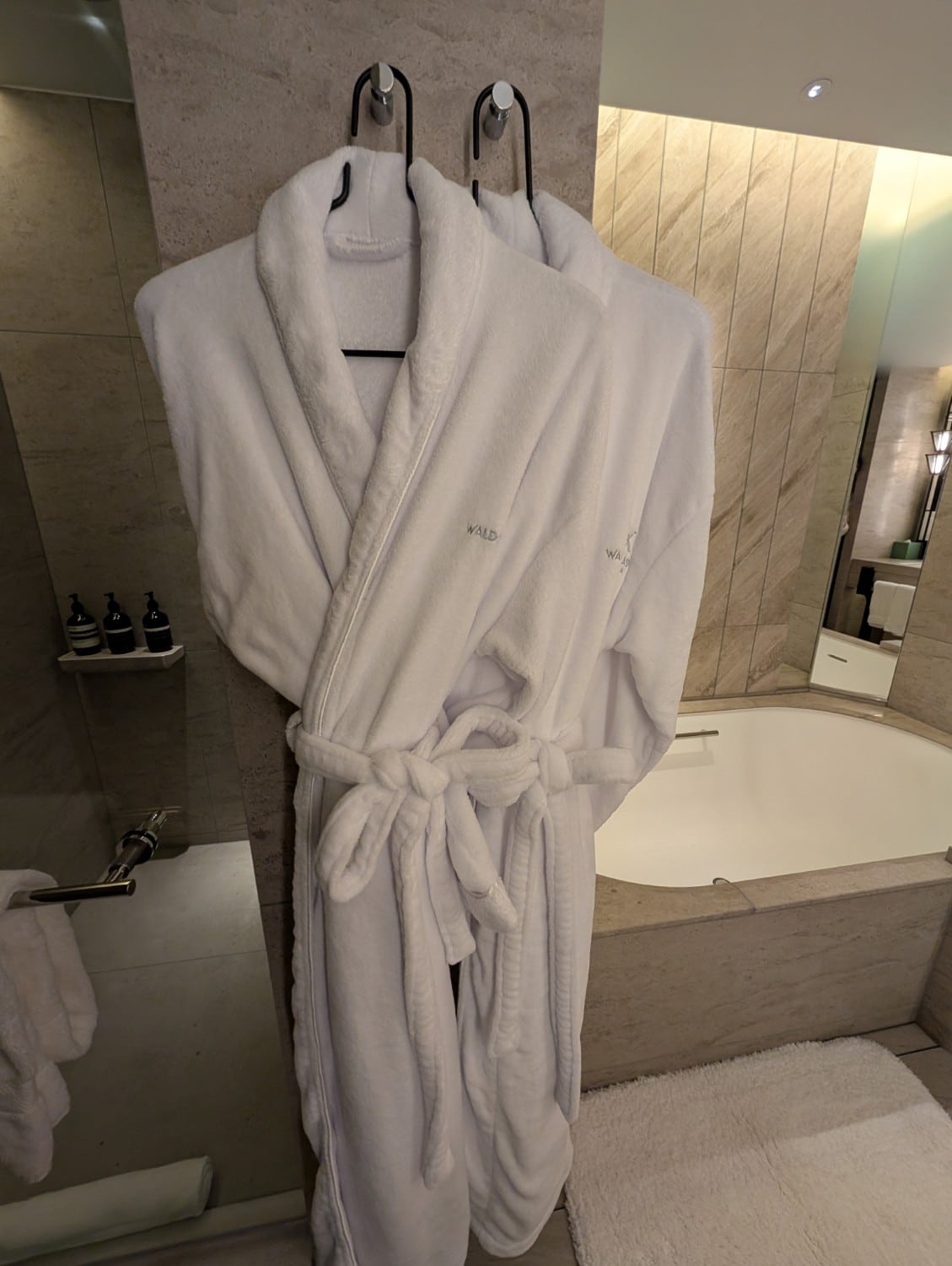 waldorf astoria osaka 2 queen premier room robes