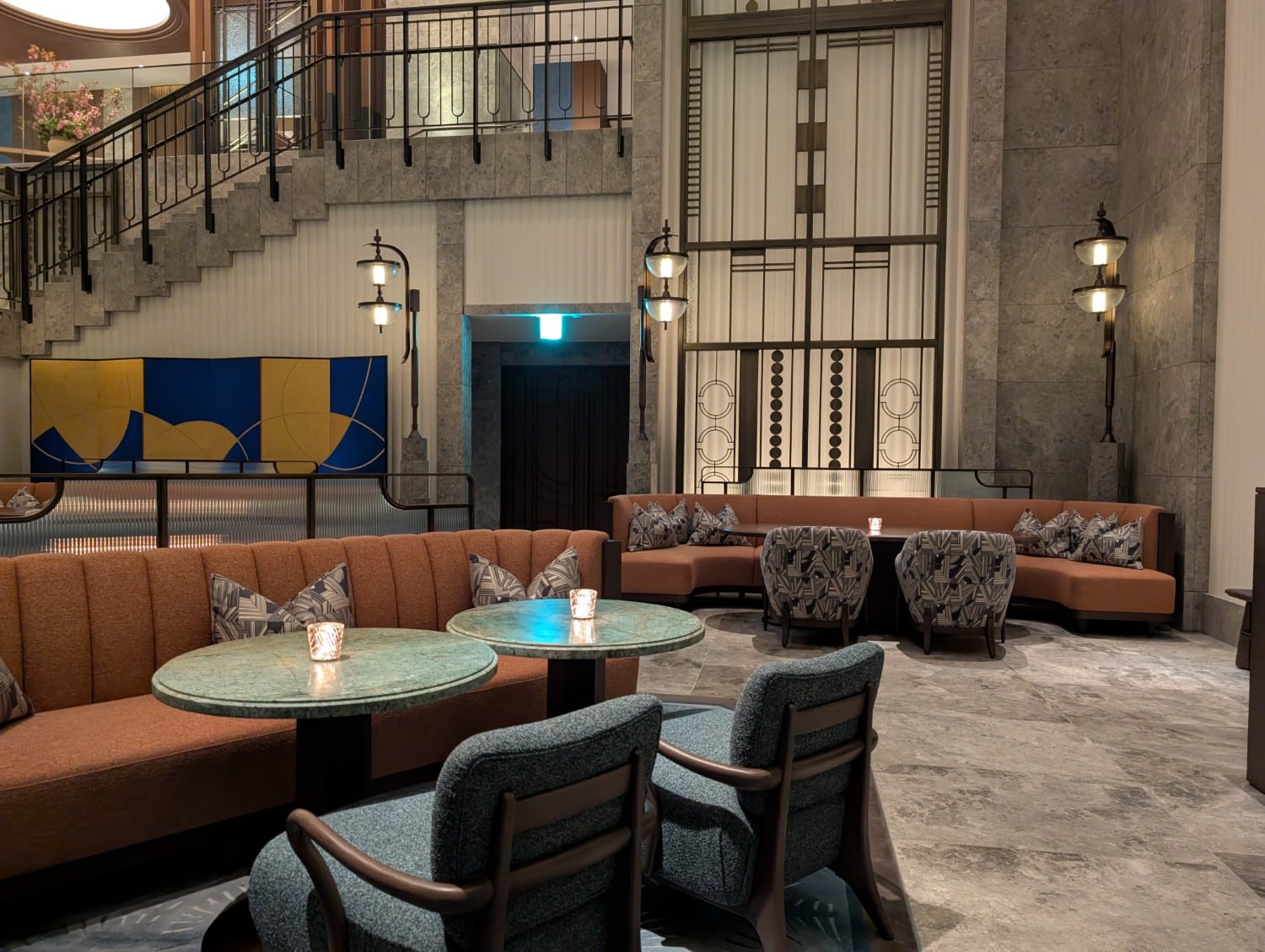 waldorf astoria osaka peacock alley seating 1