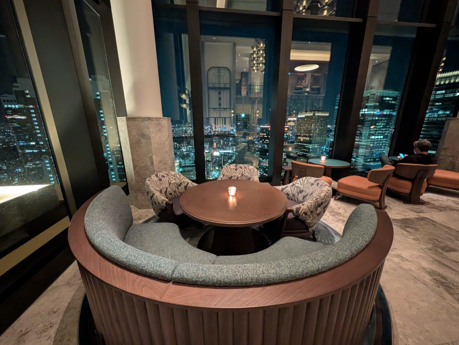waldorf astoria osaka peacock alley seating 2