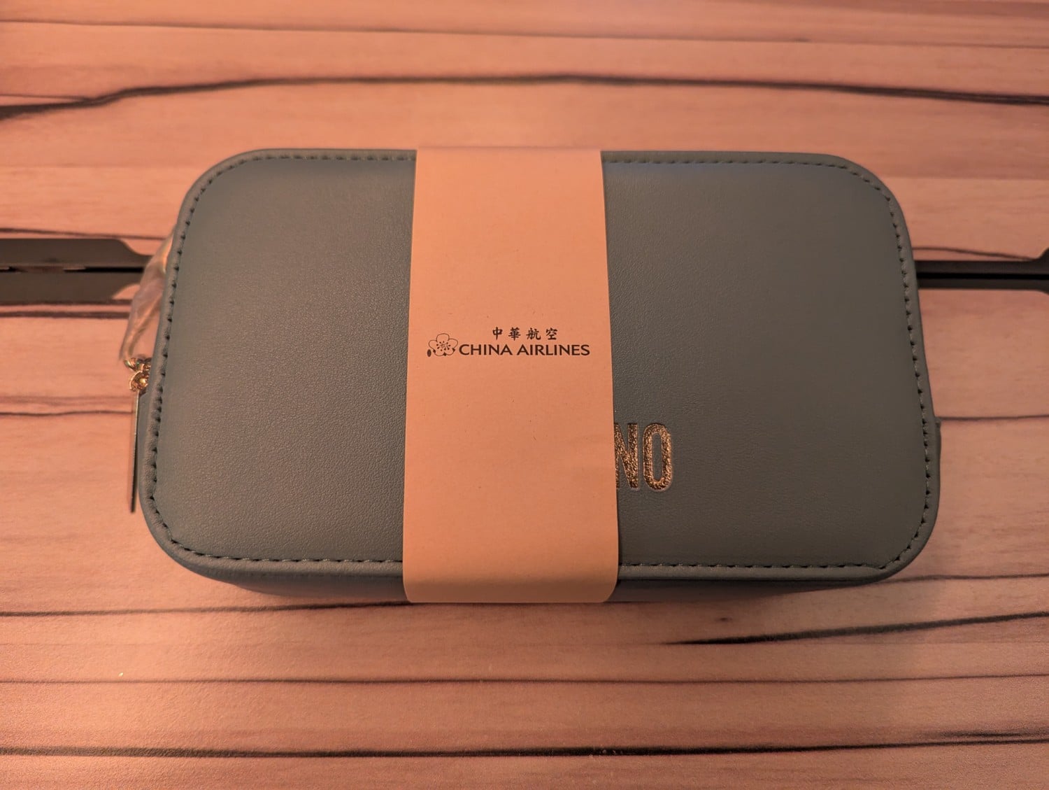 China Airlines business class amenity kit