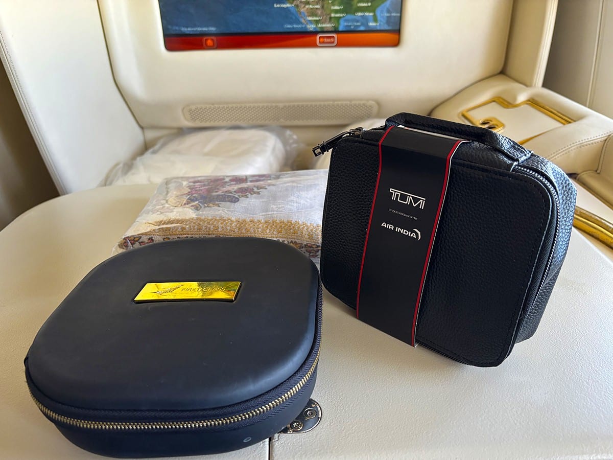 air india first class 777-300er amenity kit