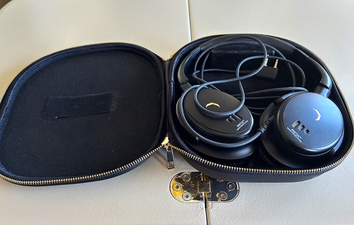 air india first class 777-300er entertainment console headphones