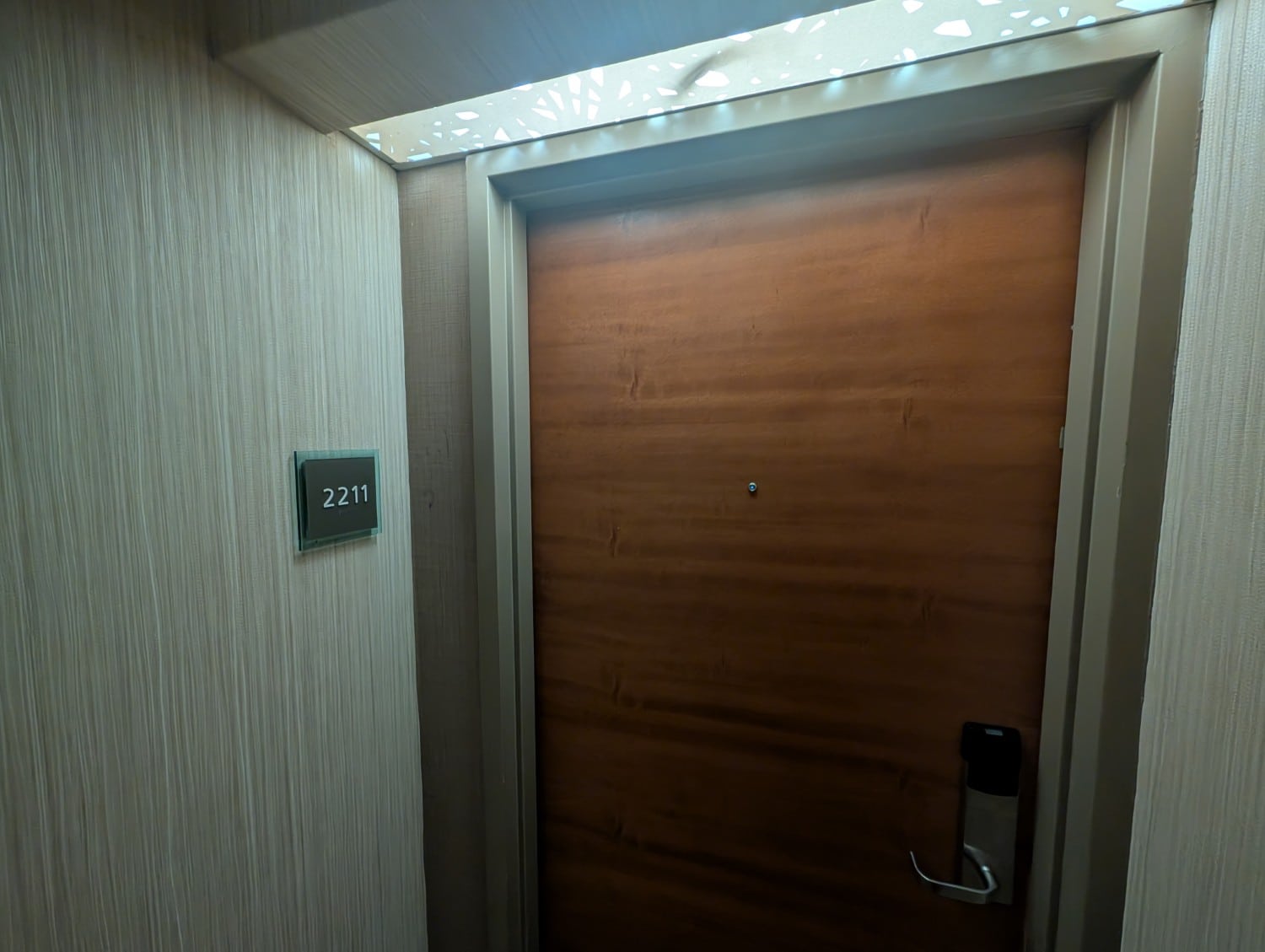 the westin ottawa 2211 room door