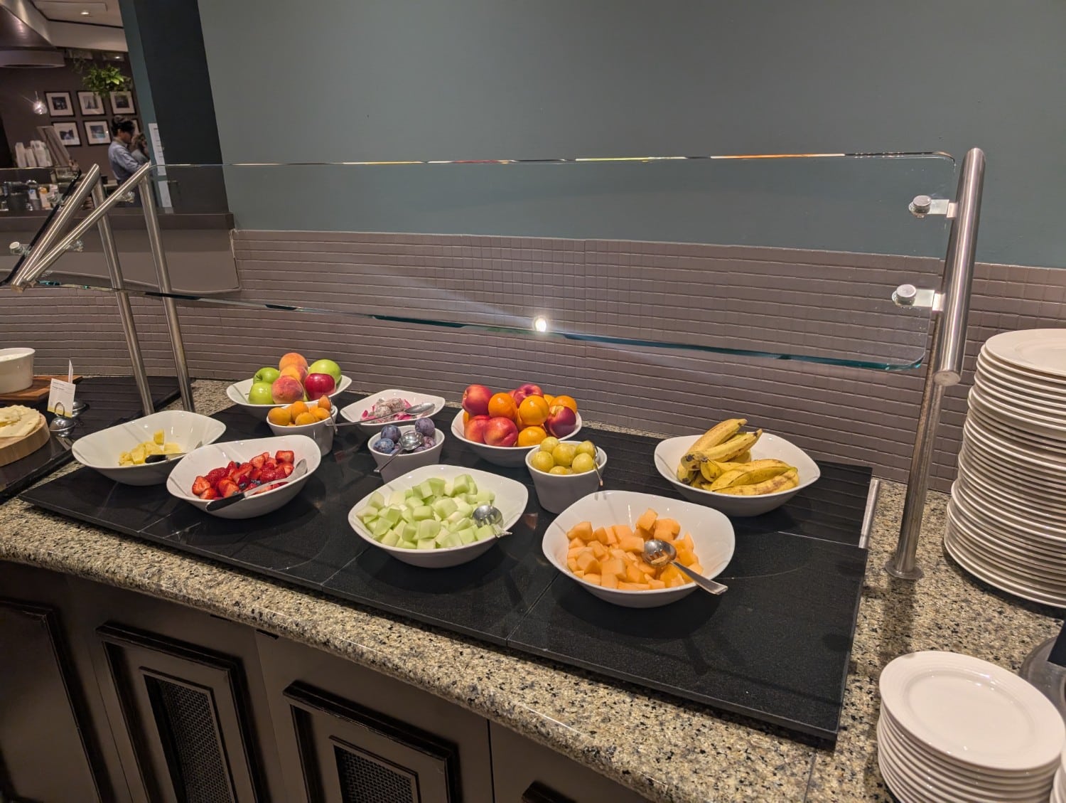 the westin ottawa dalys restraurant breakfast buffet 3