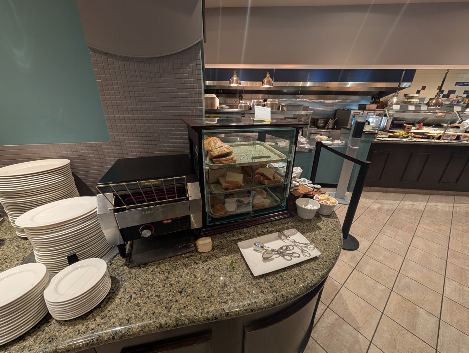 the westin ottawa dalys restraurant breakfast buffet 4