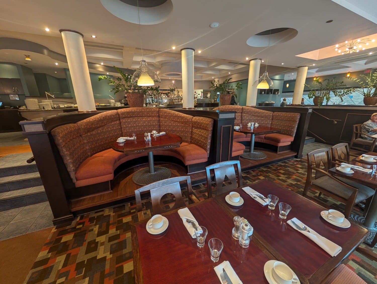 the westin ottawa dalys restraurant seating