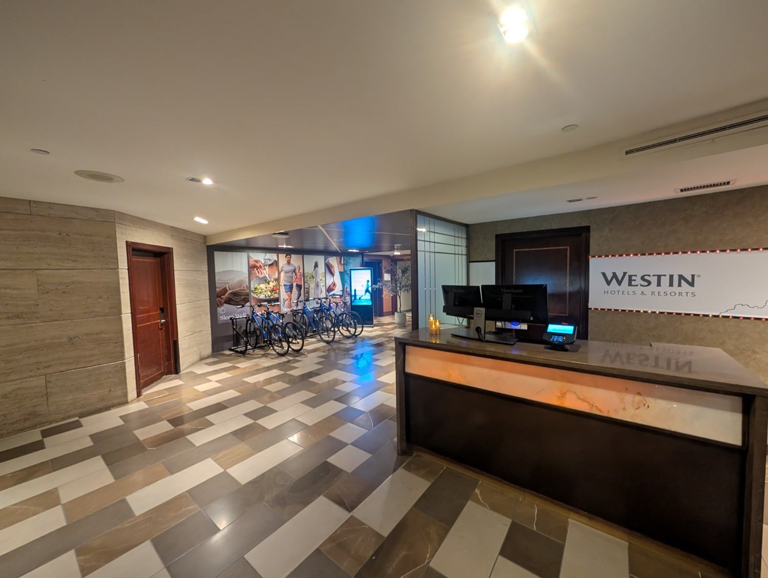 the westin ottawa rentable bikes