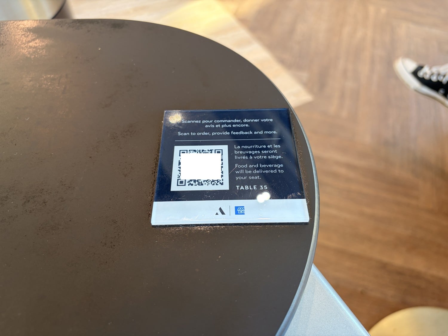 aspire amex lounge montreal yul qr code ordering