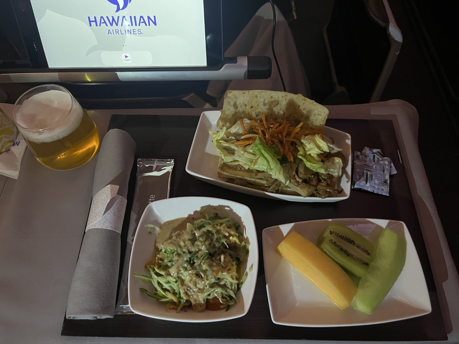 hawaiian airlines business class a330 meal plated