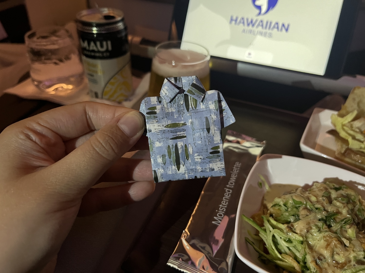 hawaiian airlines business class a330 salt and pepper front