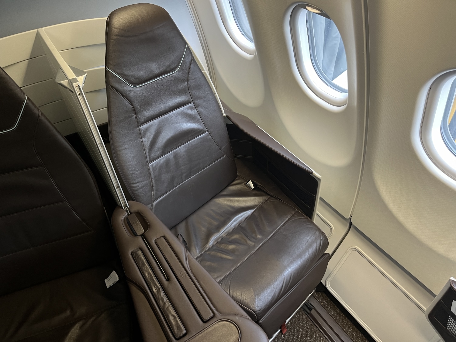 hawaiian airlines business class a330 seat