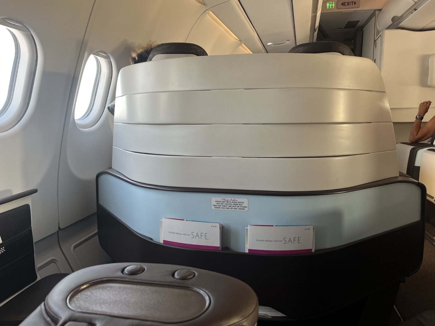 hawaiian airlines business class a330 view from seat