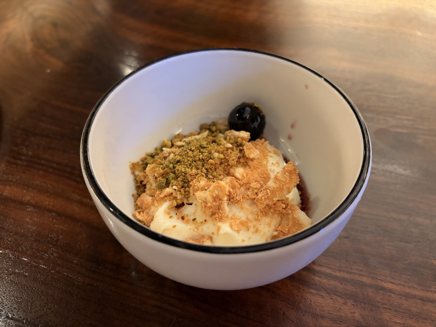 chase sapphire lounge boston airport deconstructed cannoli