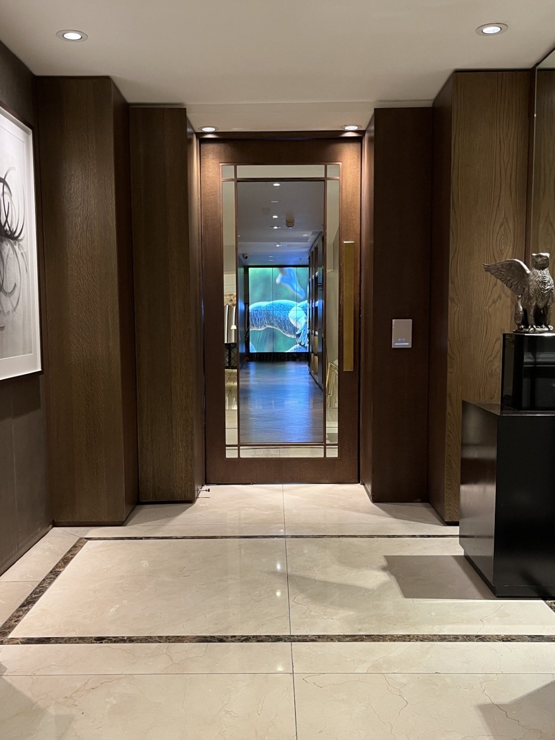 jw marriott grosvenor house london executive lounge entrance