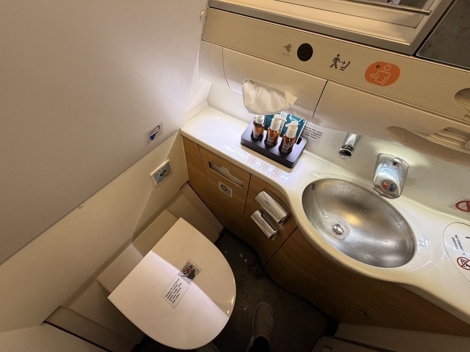 swiss business class a330 bathroom