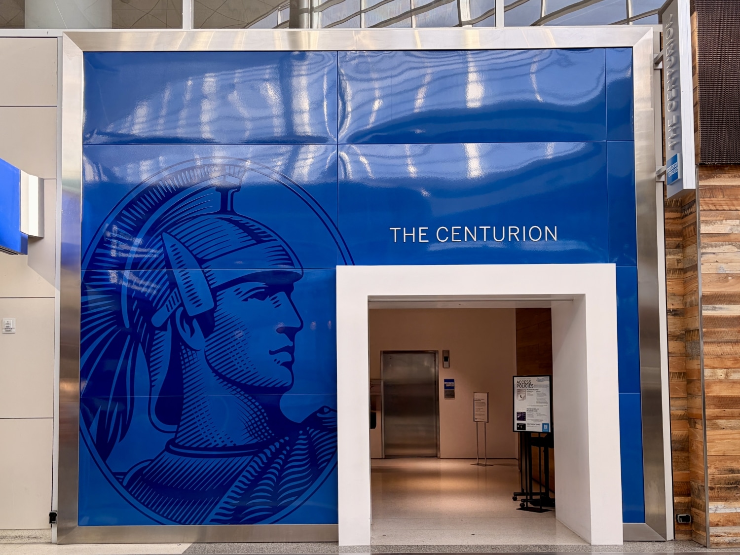 american express centurion lounge dallas fort worth airport exterior