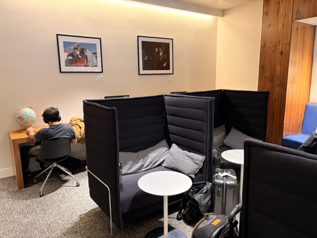 american express centurion lounge dallas fort worth airport pod seating 2