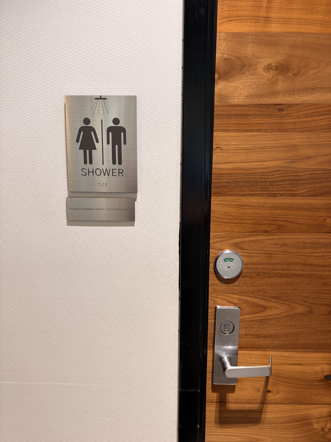 american express centurion lounge dallas fort worth airport shower exterior