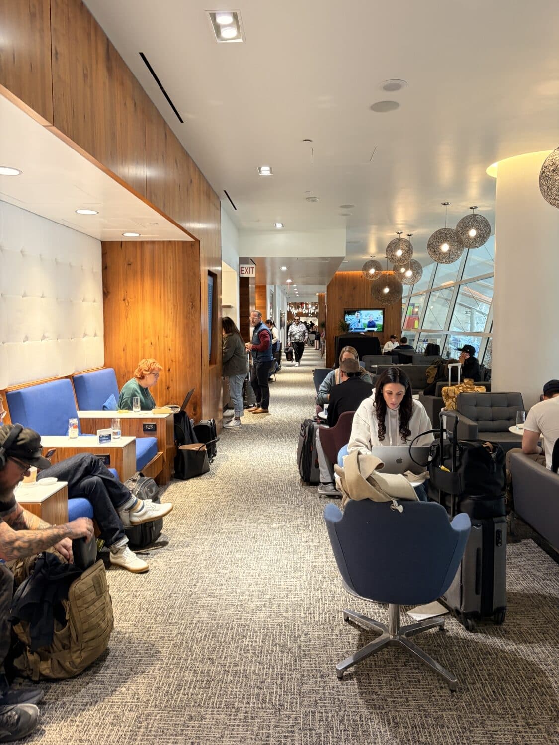 american express centurion lounge dallas fort worth airport skinny hallway seating